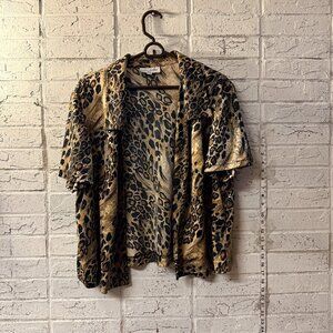 Lady Dorby Leopard Print Sequin Accent Topper – Size 22WP